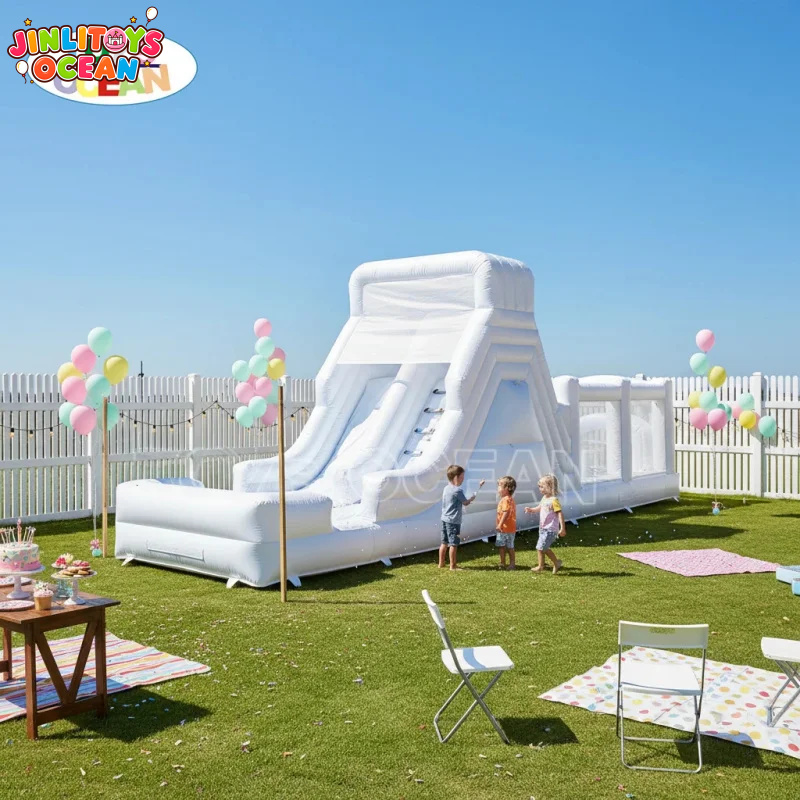 Water Slide Inflatable - Witte opblaasbare waterglijbaan met lange slip-and-glide,